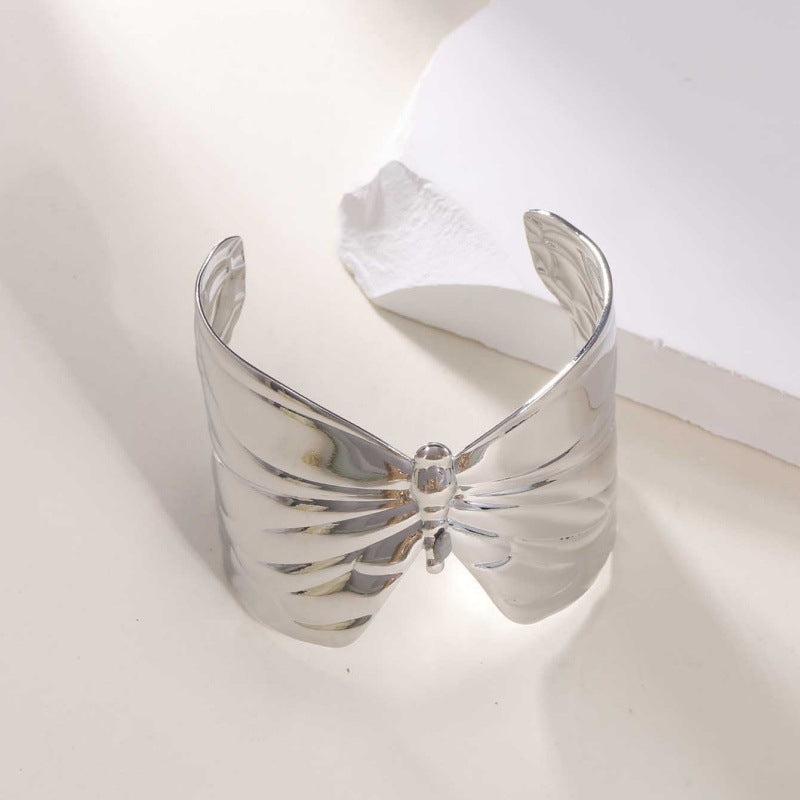 Women's Open Bangle with Elegant Wave Design Calm Wears-https://detail.1688.com/offer/968910162139.html-Calm Wears-Silver-Calm Wears