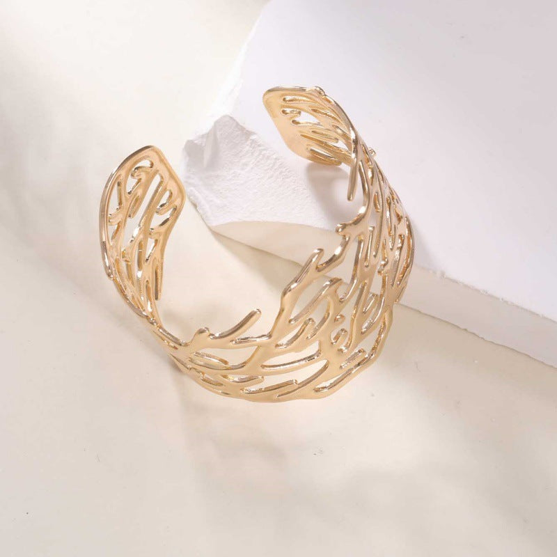 Women's Open Bangle with Elegant Wave Design Calm Wears-https://detail.1688.com/offer/968910162139.html-Calm Wears-Silver-Calm Wears