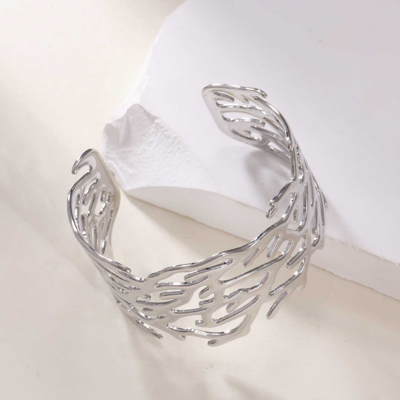 Women's Open Bangle with Elegant Wave Design Calm Wears-https://detail.1688.com/offer/968910162139.html-Calm Wears-Silver-Calm Wears