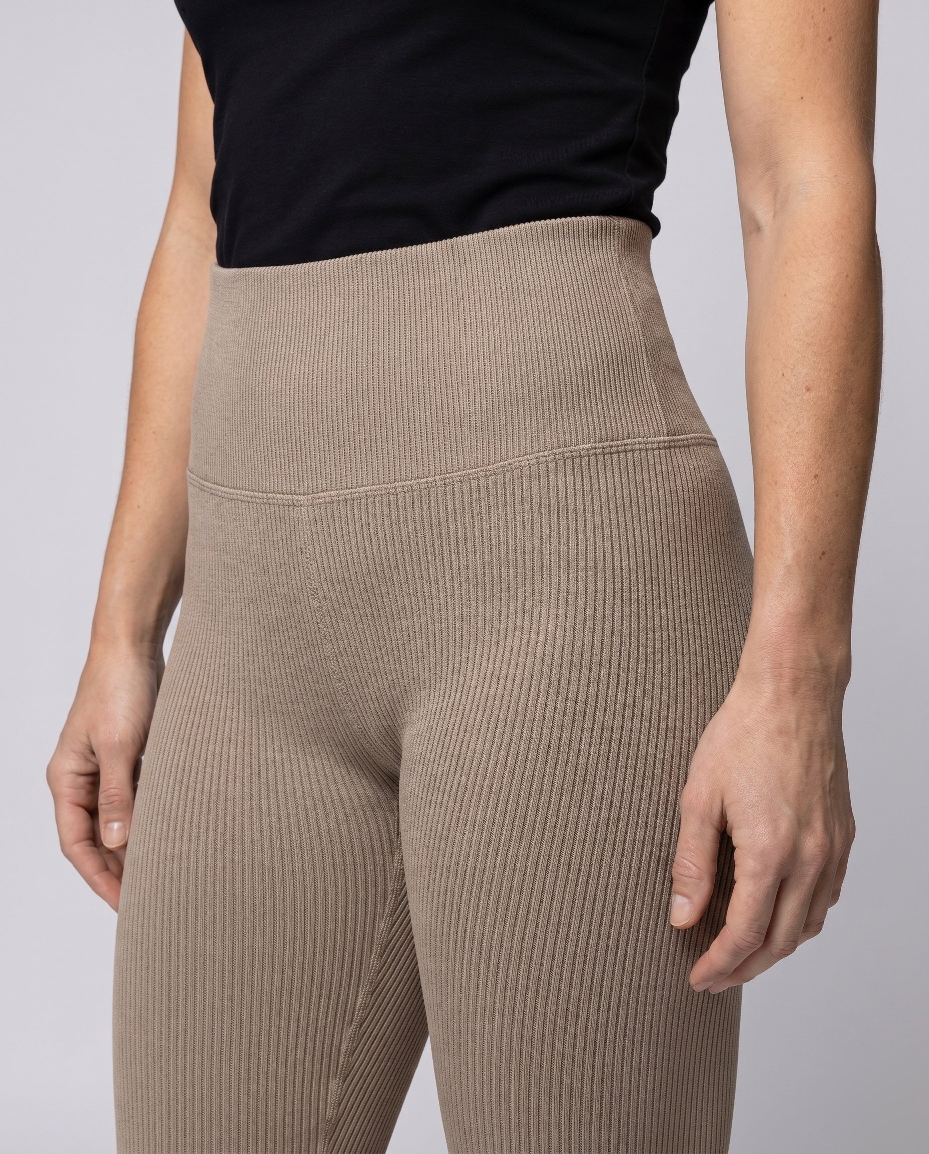 Product 15606960587082 - close_up_detail