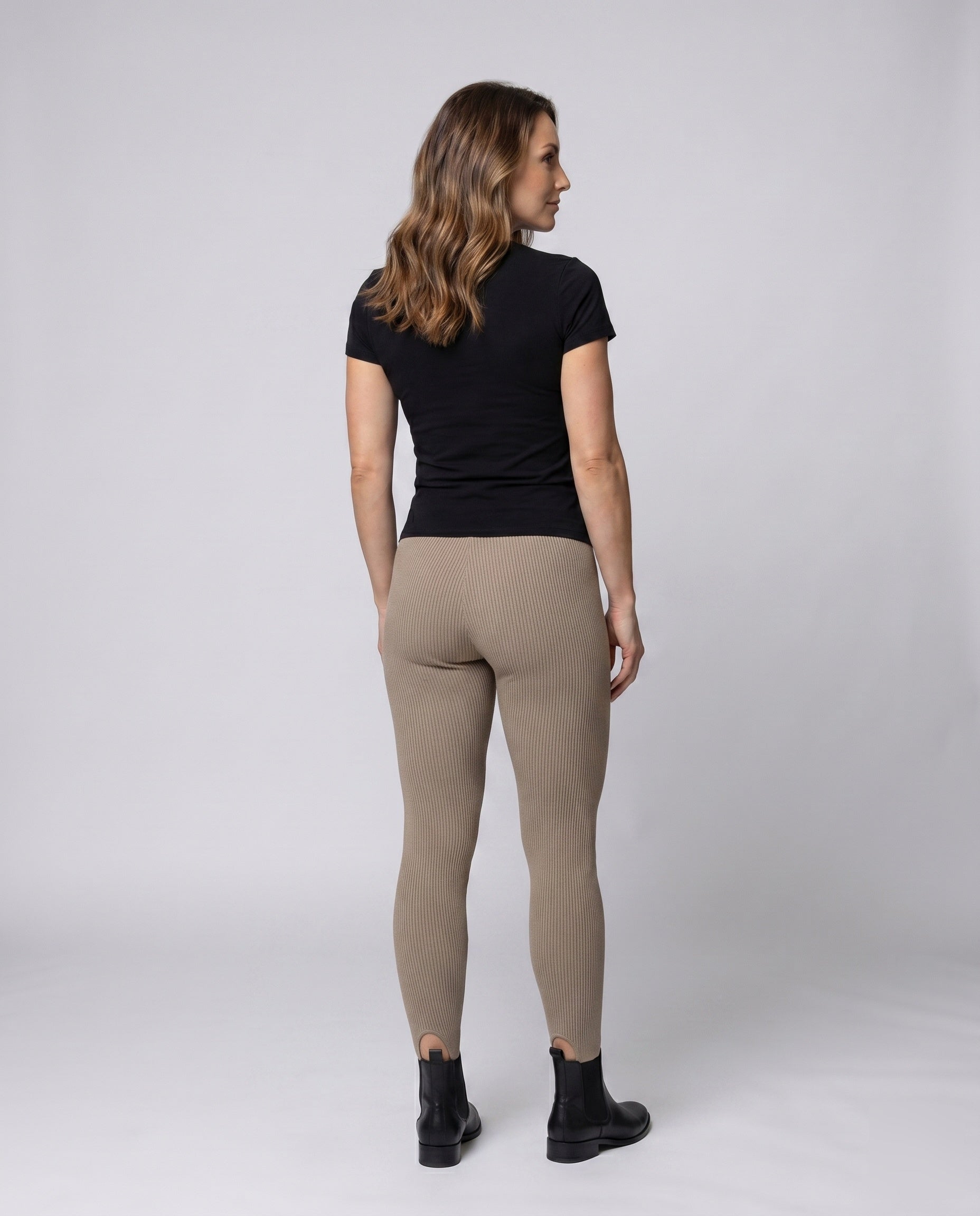 Product 15606960587082 - back_view