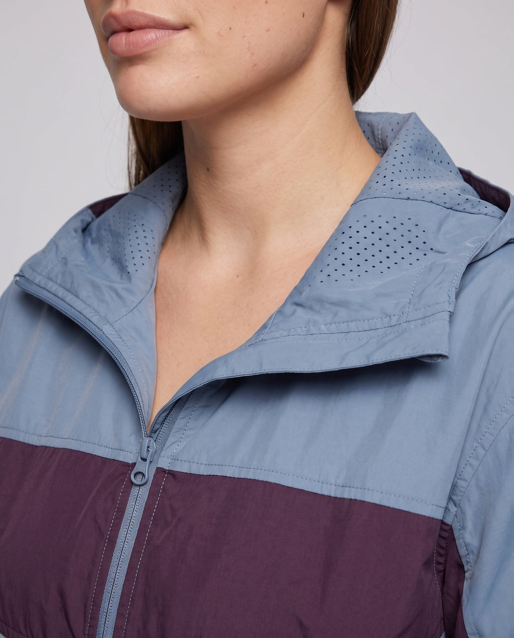 Product 15861489992010 - close_up_detail