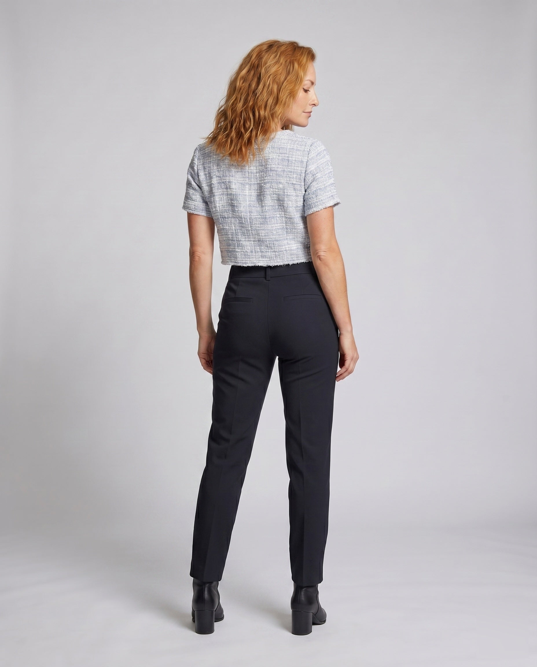 Product 15633261068618 - back_view