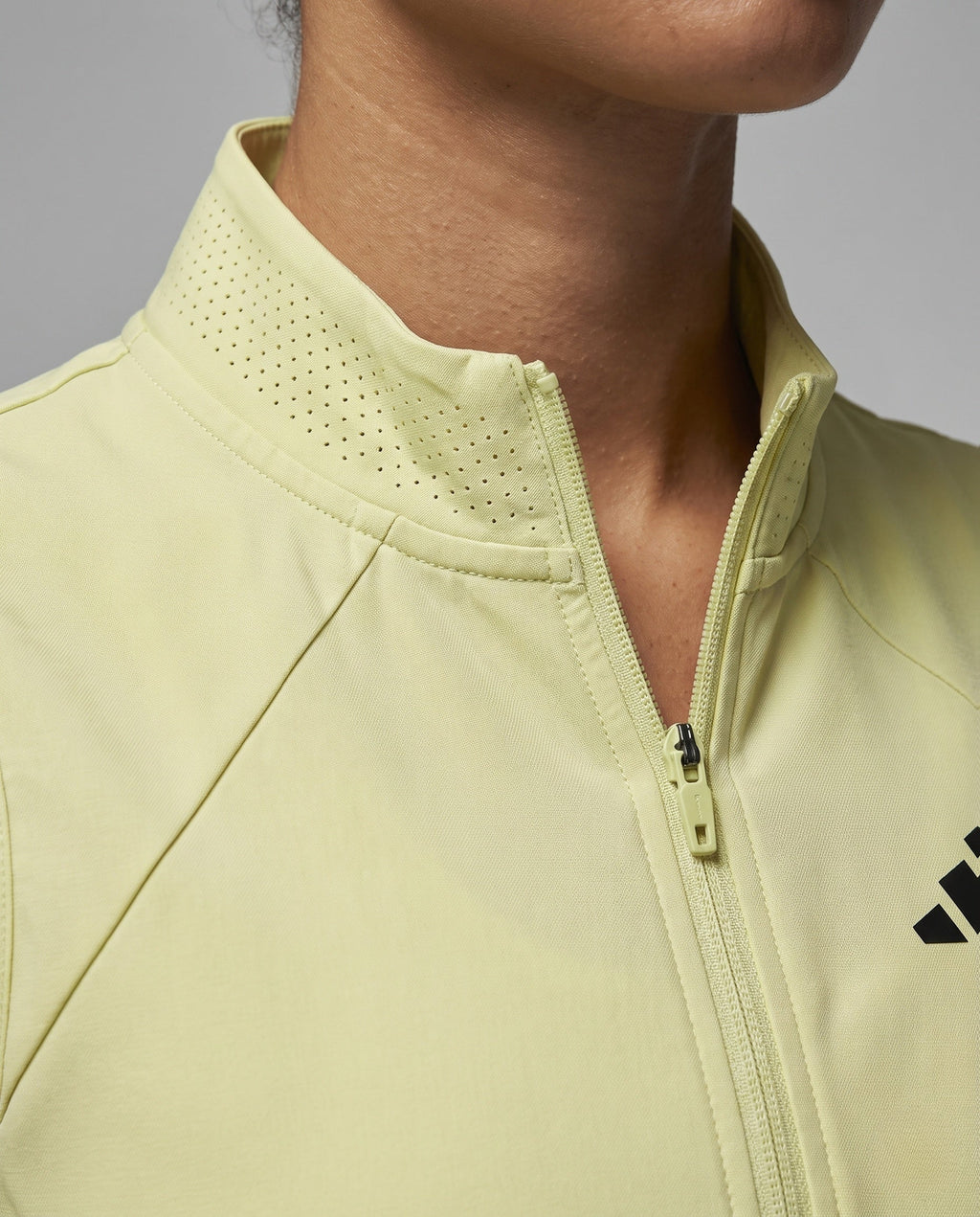 Product 15865092440394 - close_up_detail