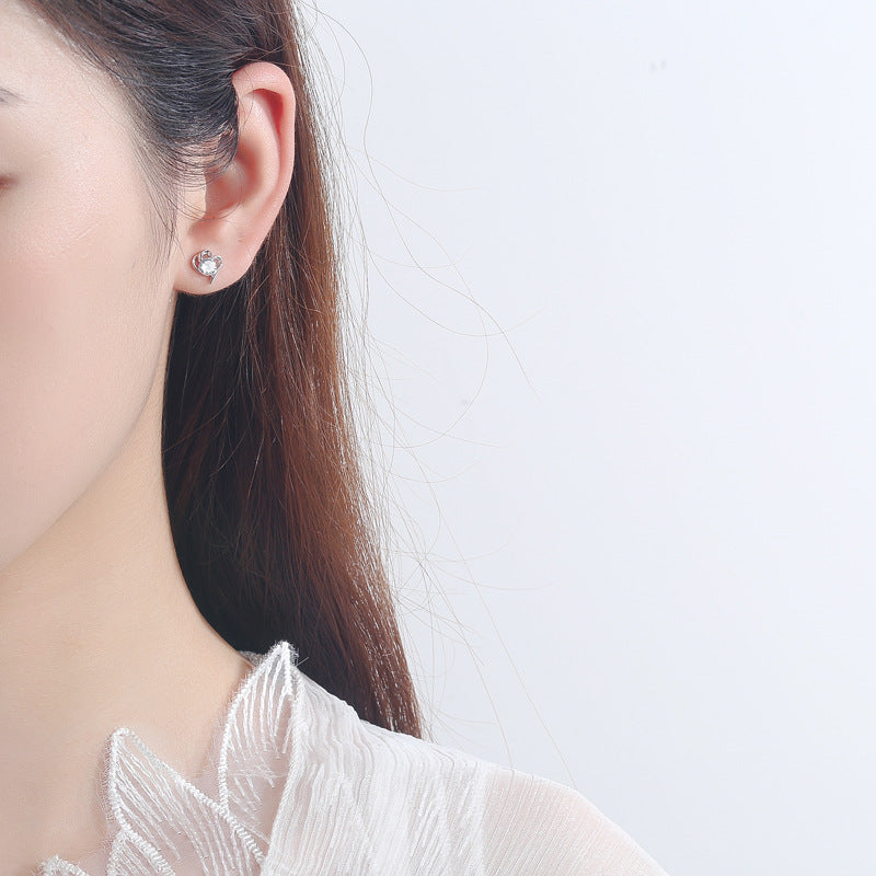 Women’s stud earrings with stylish heart design and sparkling crystals Calm Wears-https://detail.1688.com/offer/612295720472.html-Calm Wears-White-925-Calm Wears