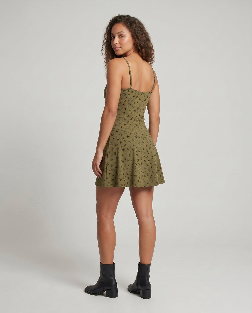 Product 15637872673098 - back_view