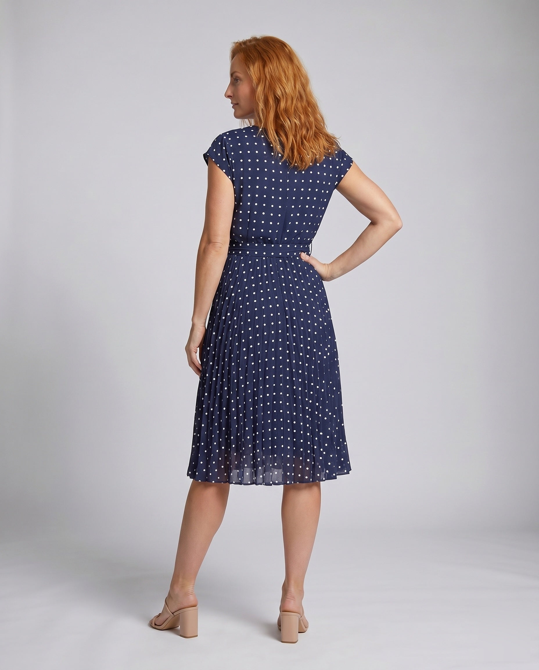Product 15636306559306 - back_view