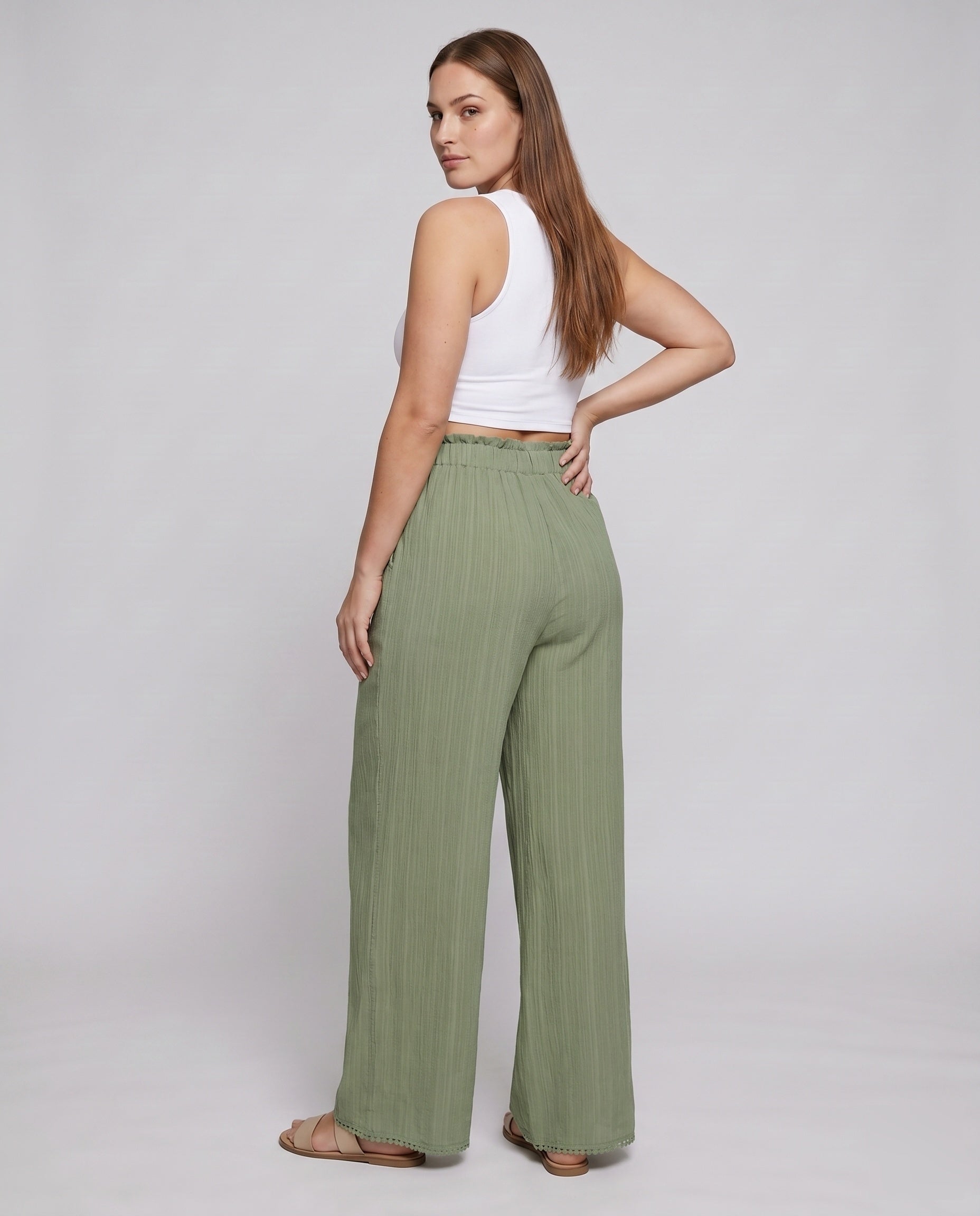 Product 15636321468746 - back_view