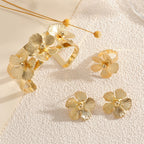 Women's wrist jewelry with floral design and high-quality surface finishing Calm Wears-https://detail.1688.com/offer/962493349929.html-Calm Wears-Bracelet-Calm Wears